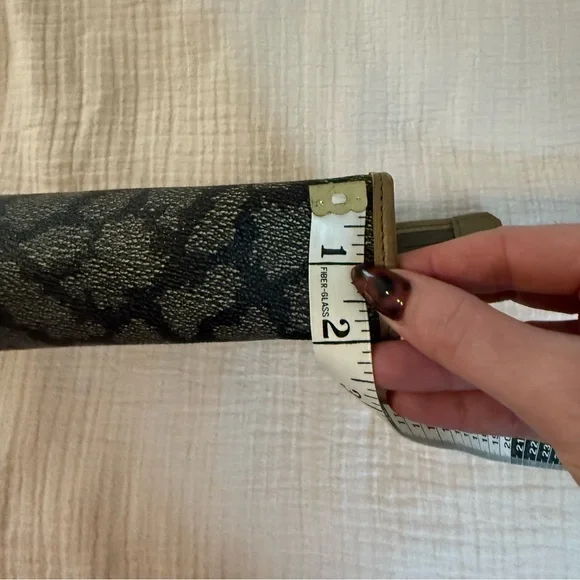 YSL clutch - Picture 16 of 17